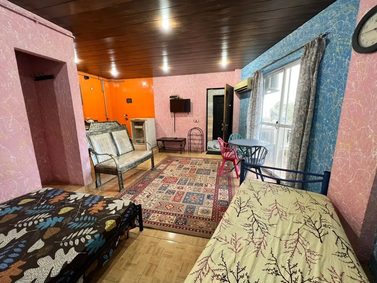 مسافرخانه ساحلی خورشید - واحد ۹