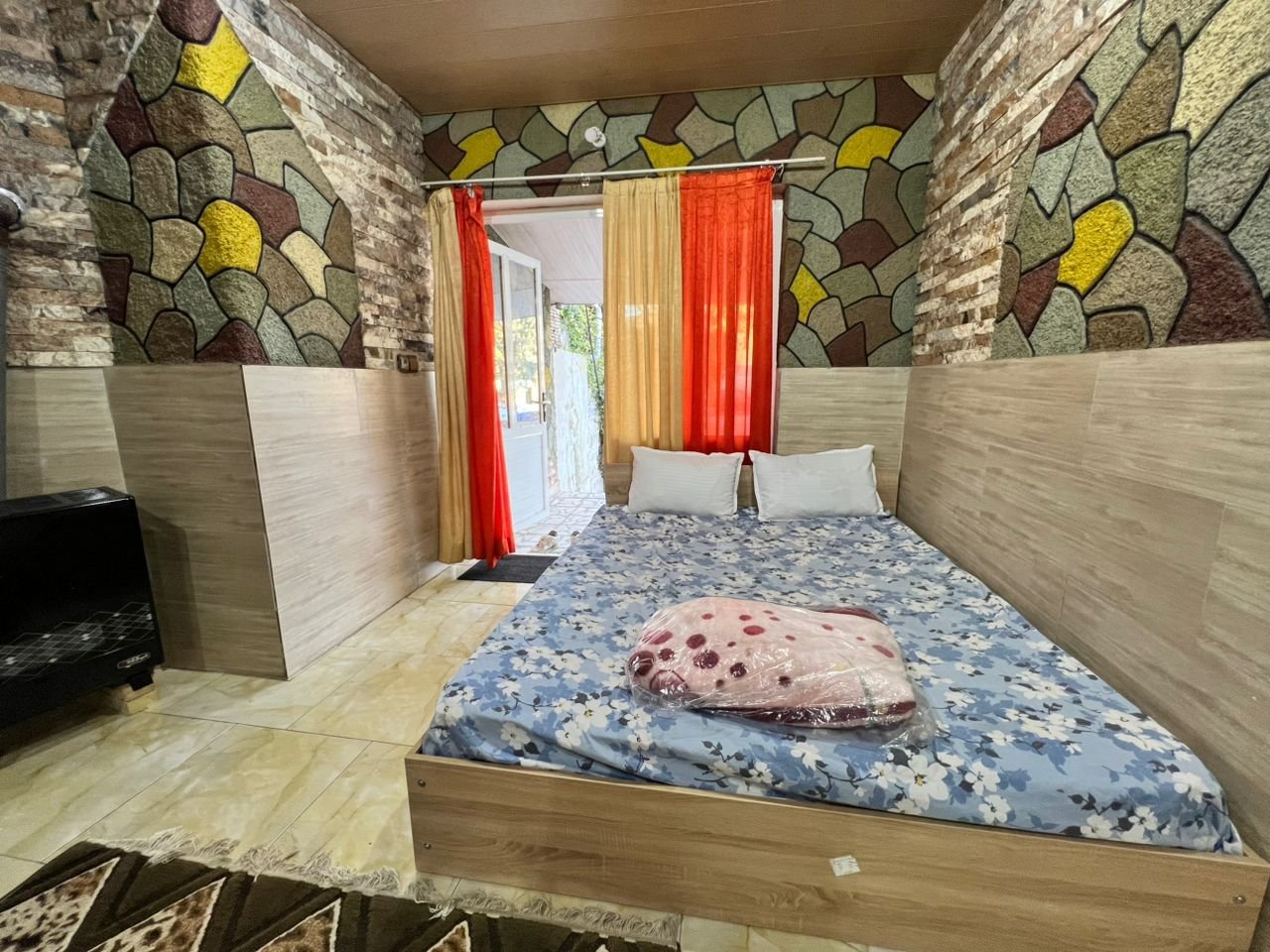 مسافرخانه ساحلی خورشید - واحد ۲