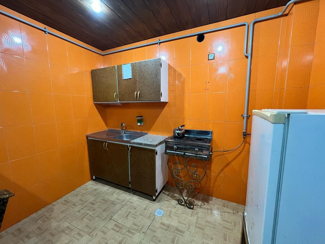 مسافرخانه سوئیت ساحلی تراس دار - ساحلی خورشید - واحد ۹