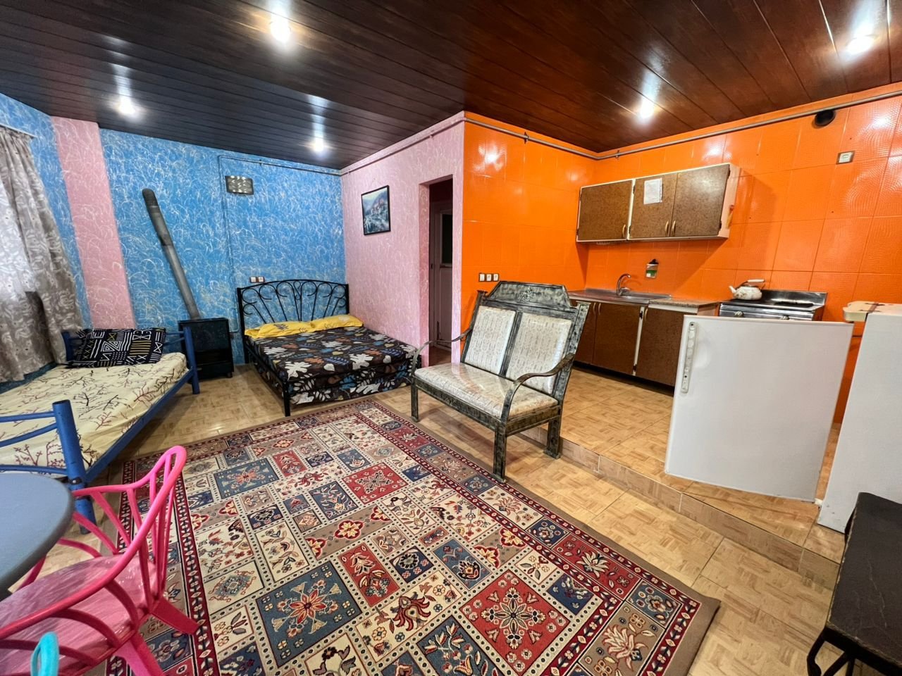 مسافرخانه ساحلی خورشید - واحد ۹