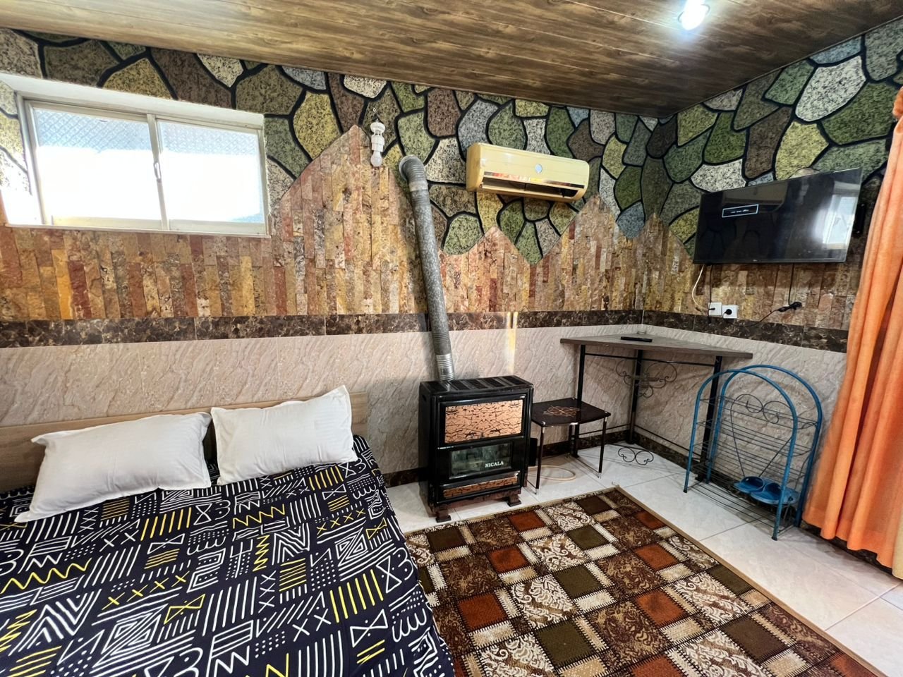 مسافرخانه ساحلی خورشید - واحد ۴