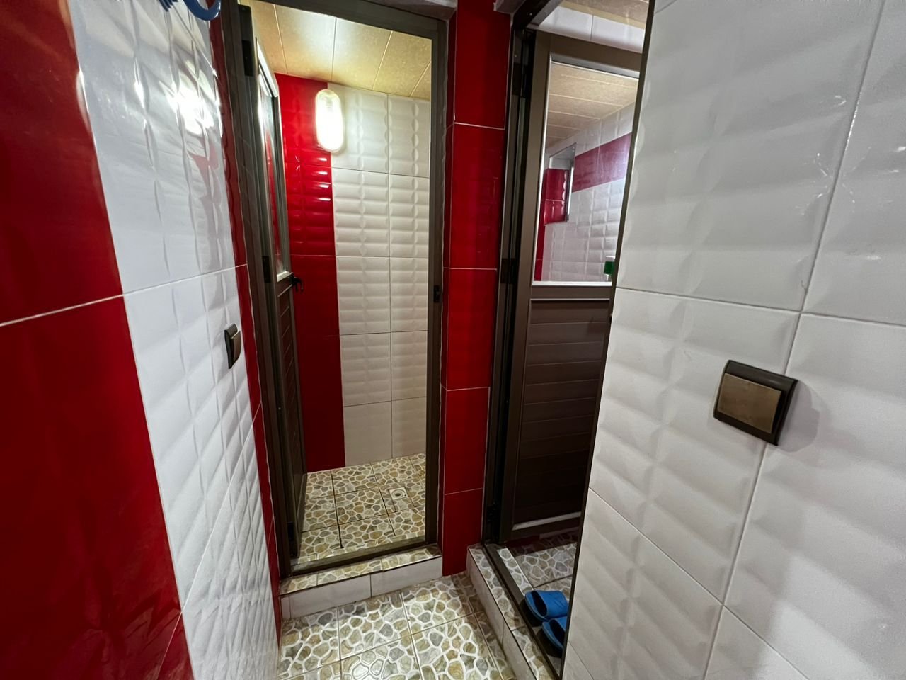 مسافرخانه متل ساحلی خورشید - ساحلی خورشید - واحد 5