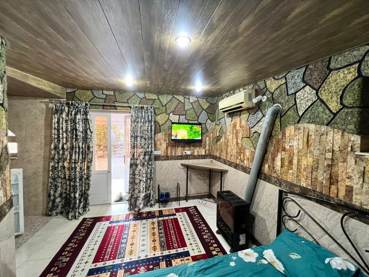 مسافرخانه ساحلی خورشید - واحد 5