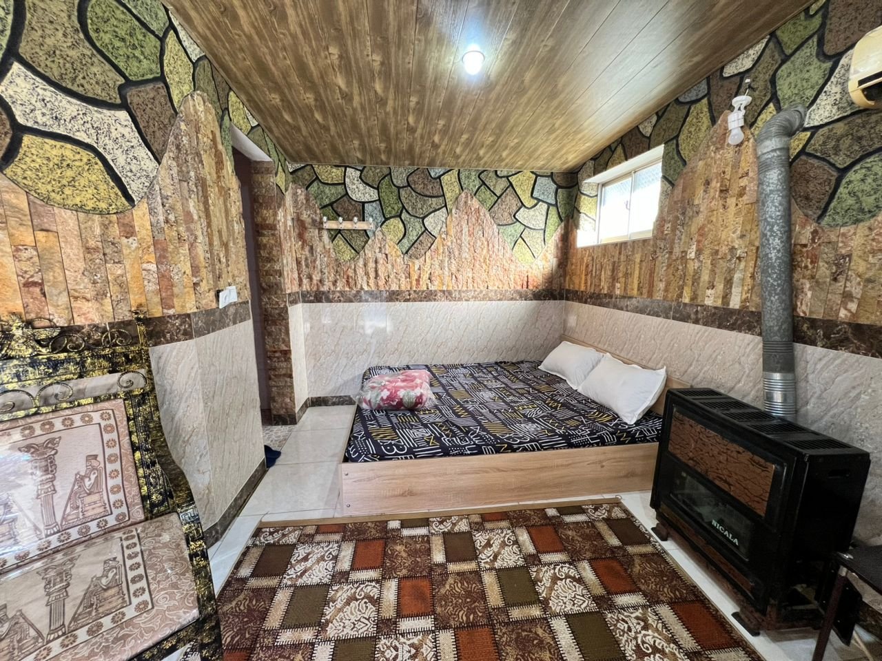 مسافرخانه ساحلی خورشید - واحد ۴