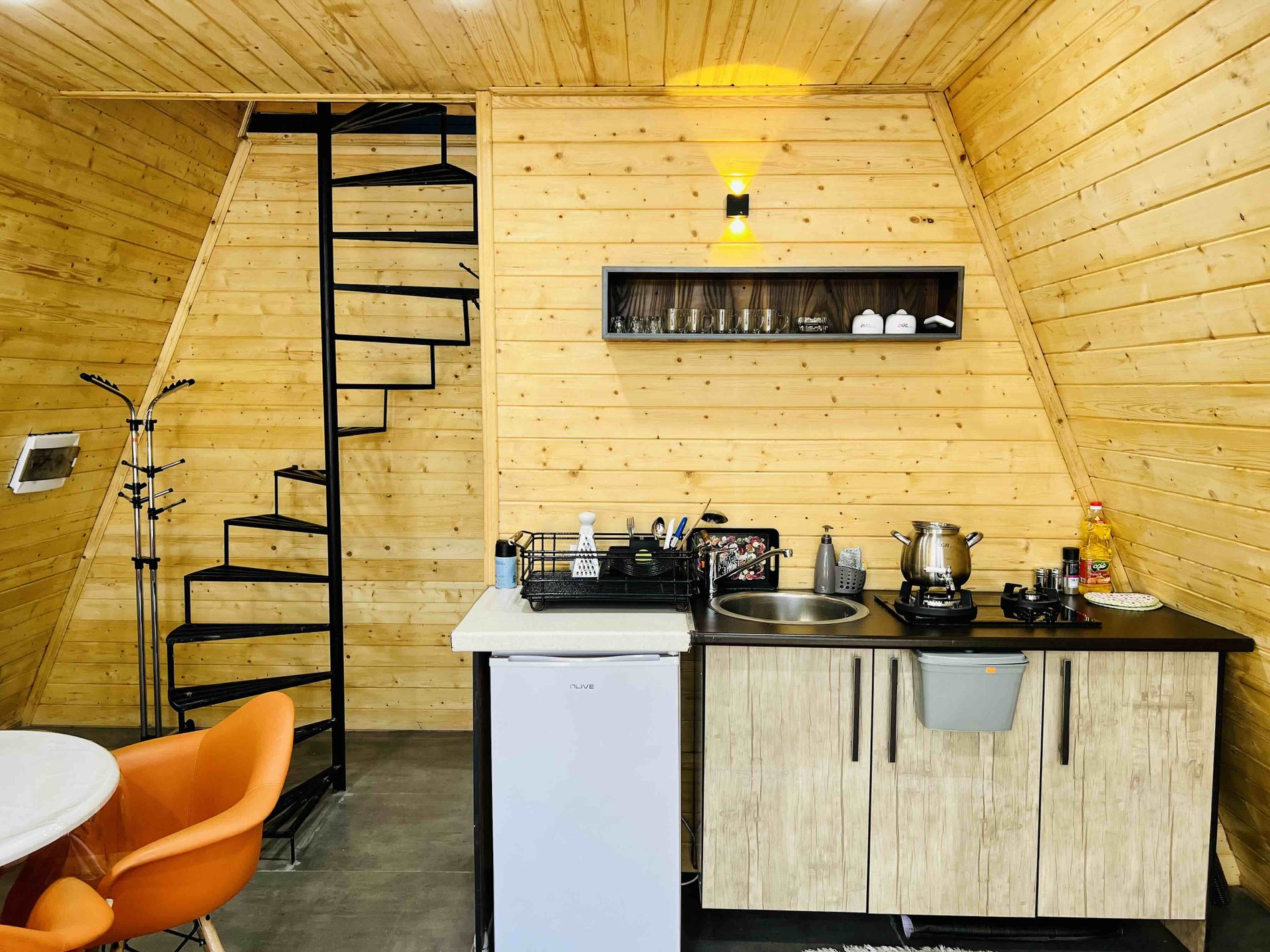 کلبه یک خوابه سوئیسی ریرا ۲