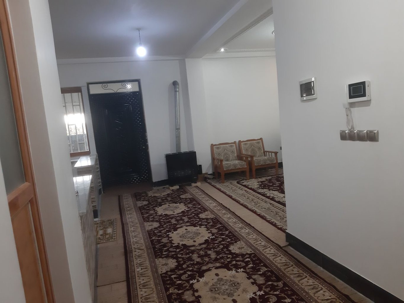 ویلا دوخوابه دامنه 1