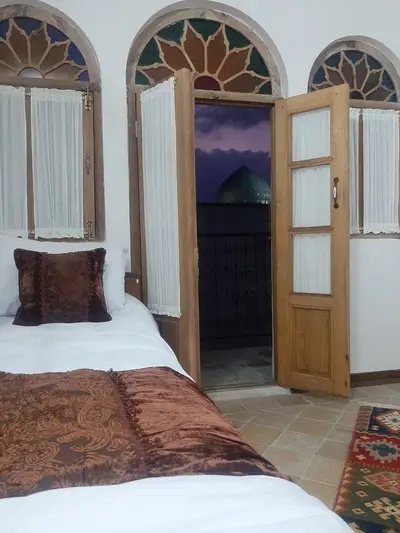 اقامتگاه سنتی شاهان - واحد 24 vip