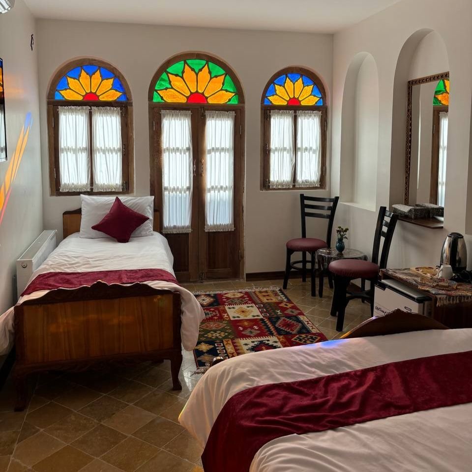 اقامتگاه سنتی شاهان - واحد ۱۴