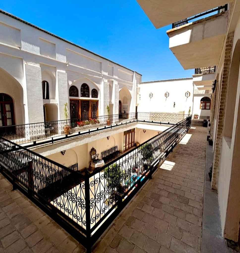 اقامتگاه سنتی شاهان - واحد 13 استاندارد اکونومی