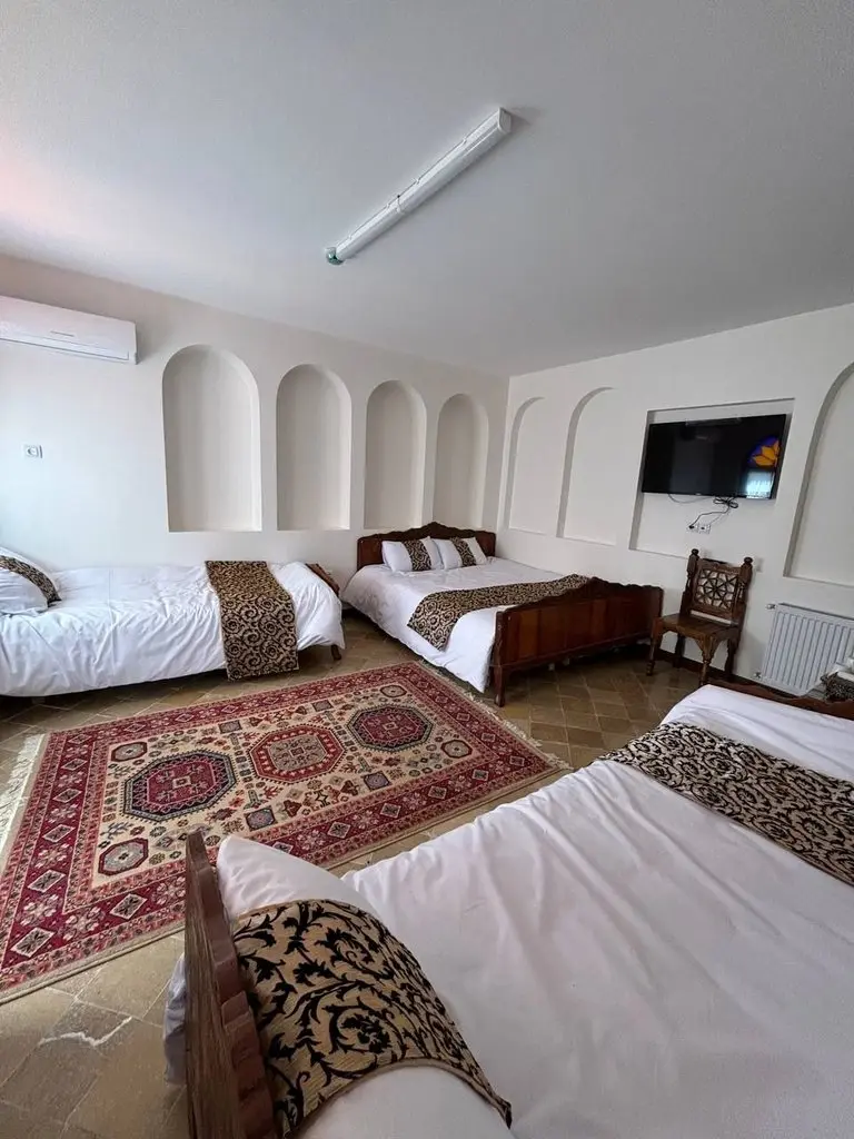 اقامتگاه سنتی شاهان - واحد ۱۶ استاندارد اکونومی