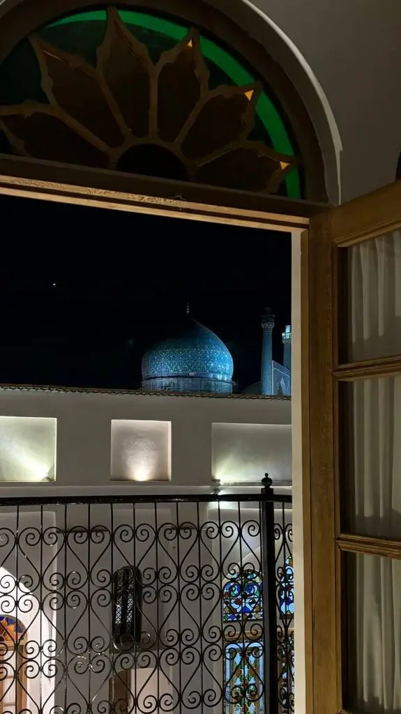 اقامتگاه سنتی شاهان - واحد 22 vip