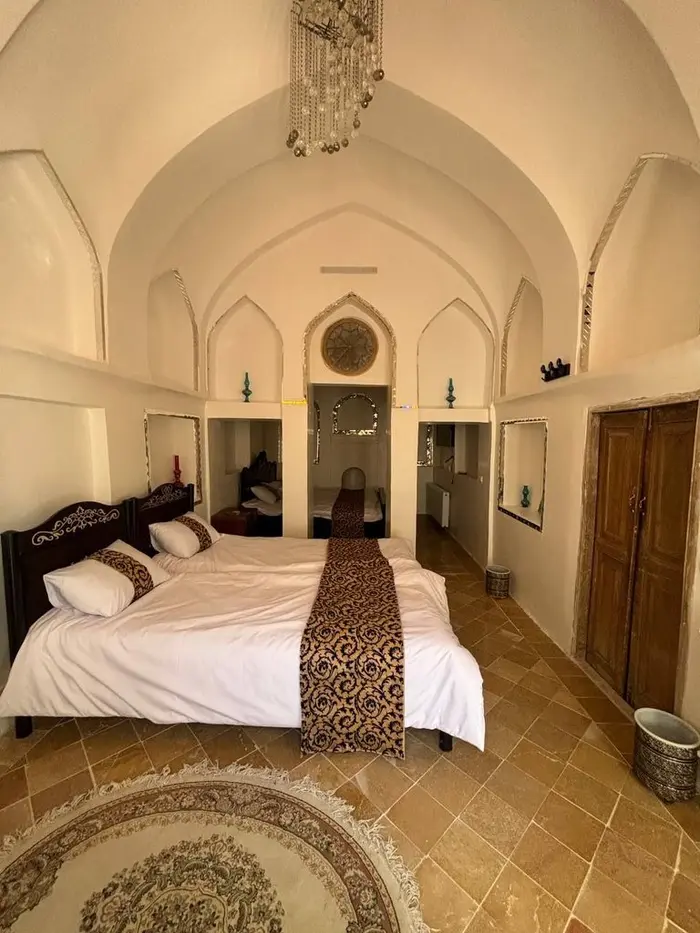 اقامتگاه سنتی شاهان - واحد 18 vip وزیری