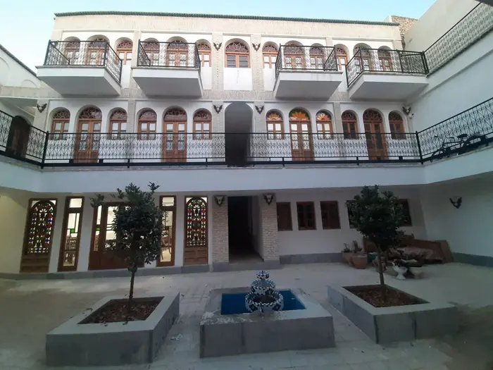 اقامتگاه سنتی شاهان - واحد 21 vip