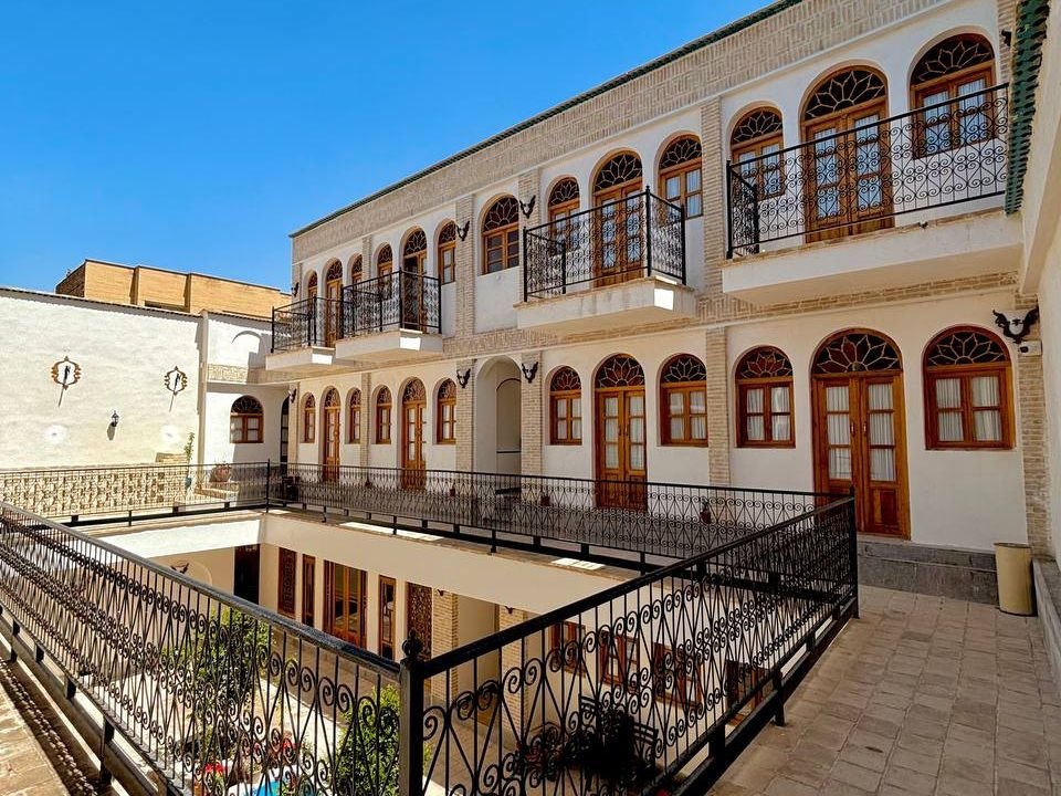 اقامتگاه سنتی شاهان - واحد ۱۲