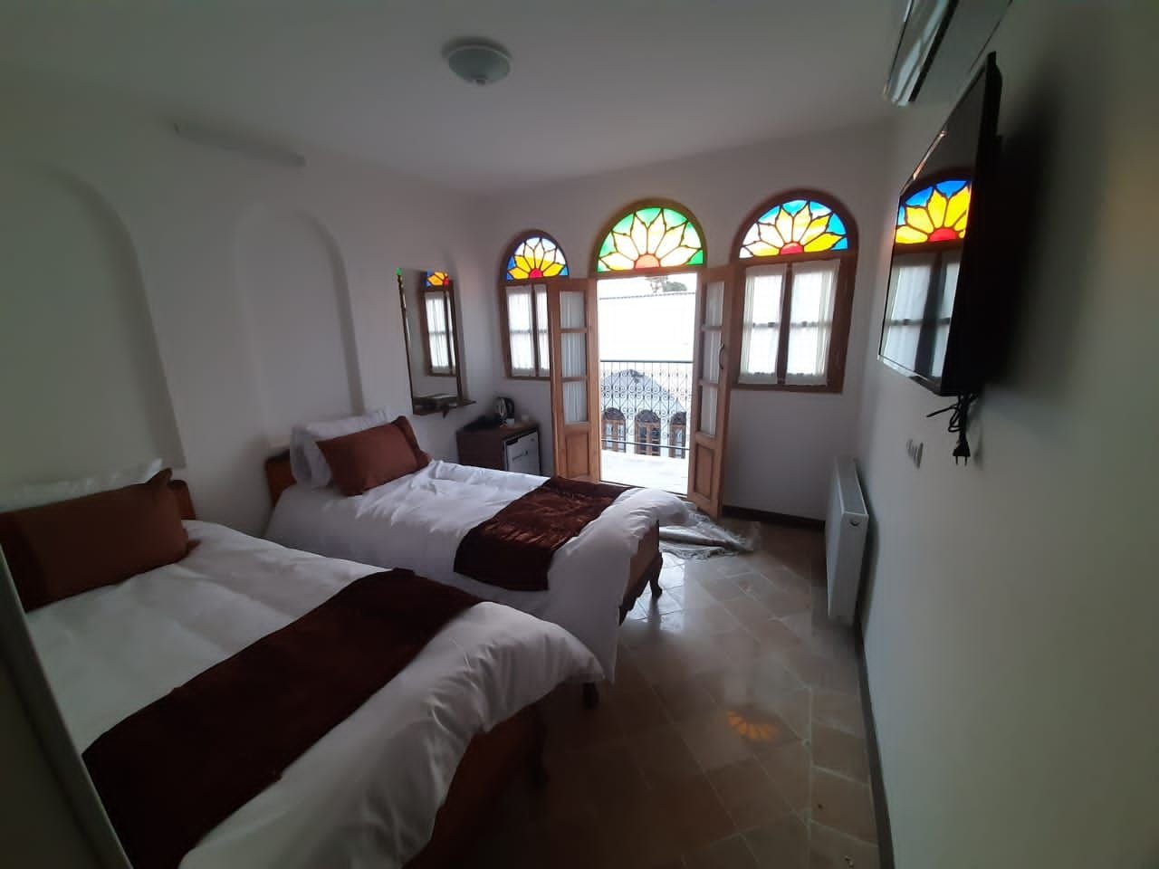 اقامتگاه سنتی شاهان - واحد 22 vip