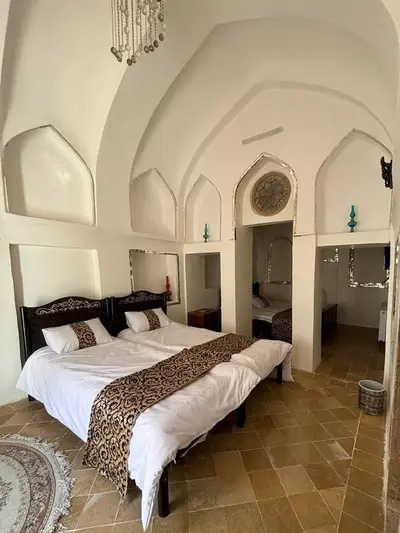 اقامتگاه سنتی شاهان - واحد 18 vip وزیری