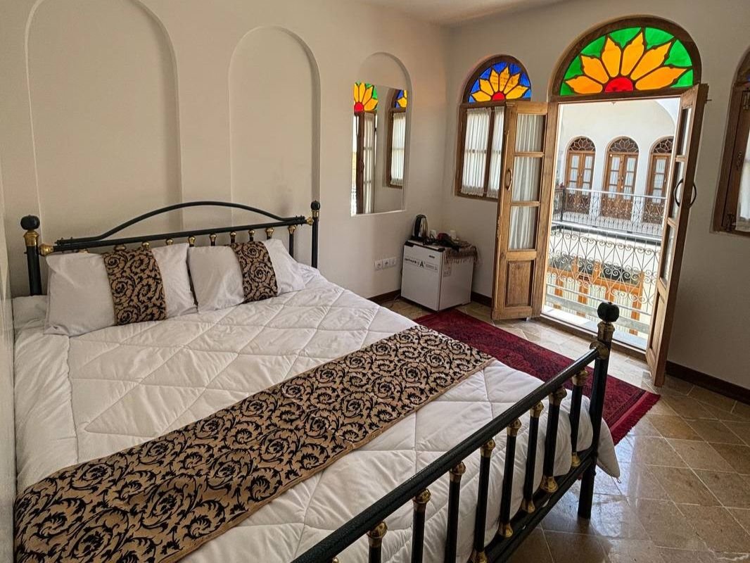 اقامتگاه سنتی شاهان - واحد ۱۲