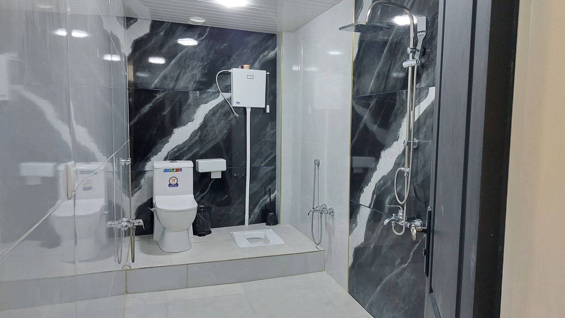 سوئیت یک خوابه طلایی 1