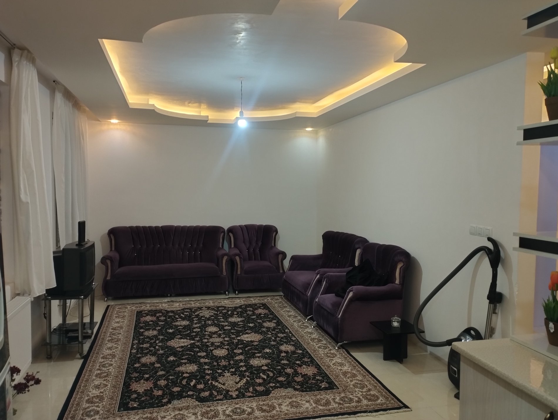 آپارتمان دوخوابه سبلان طبقه اول