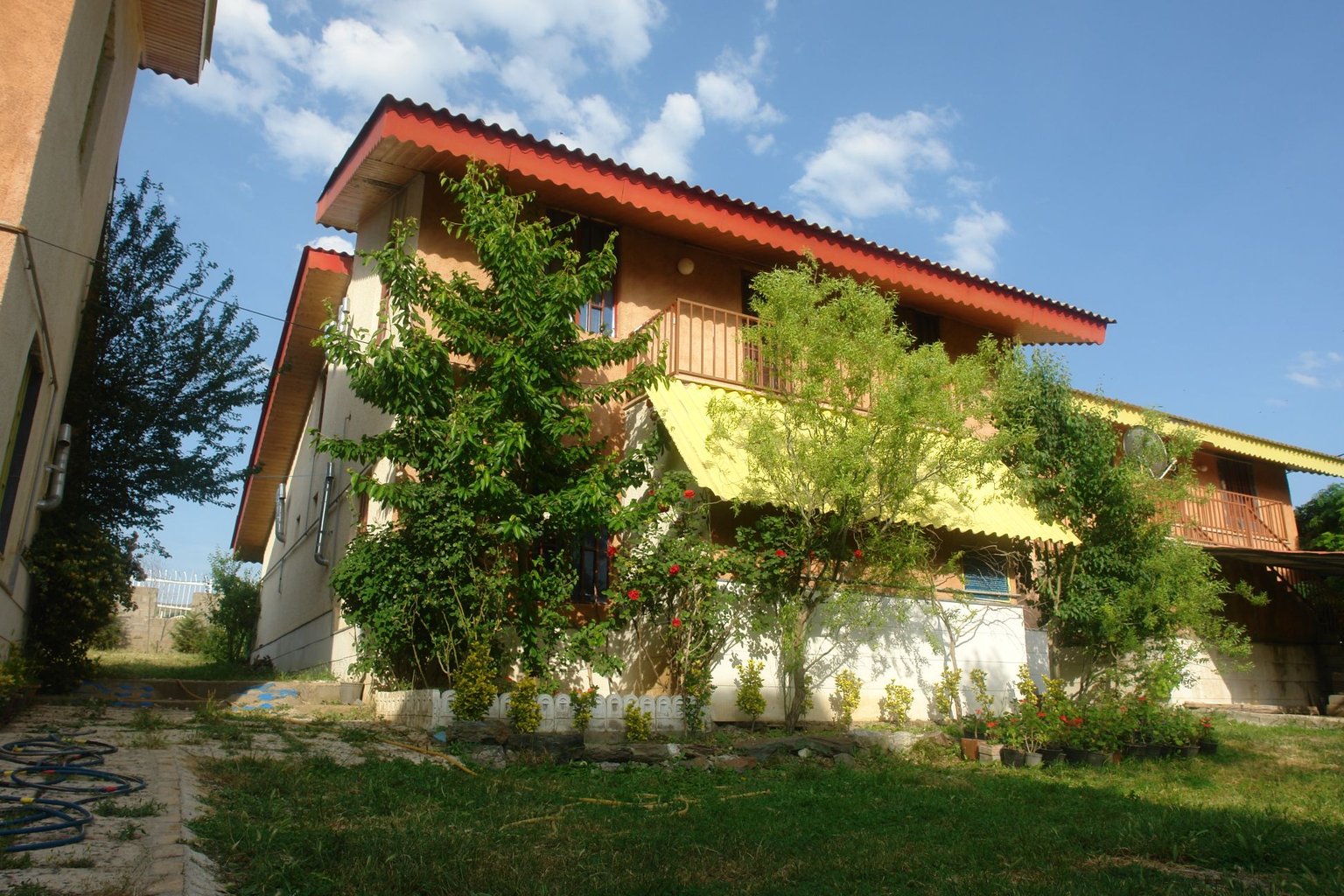 یک خوابه چناران 1