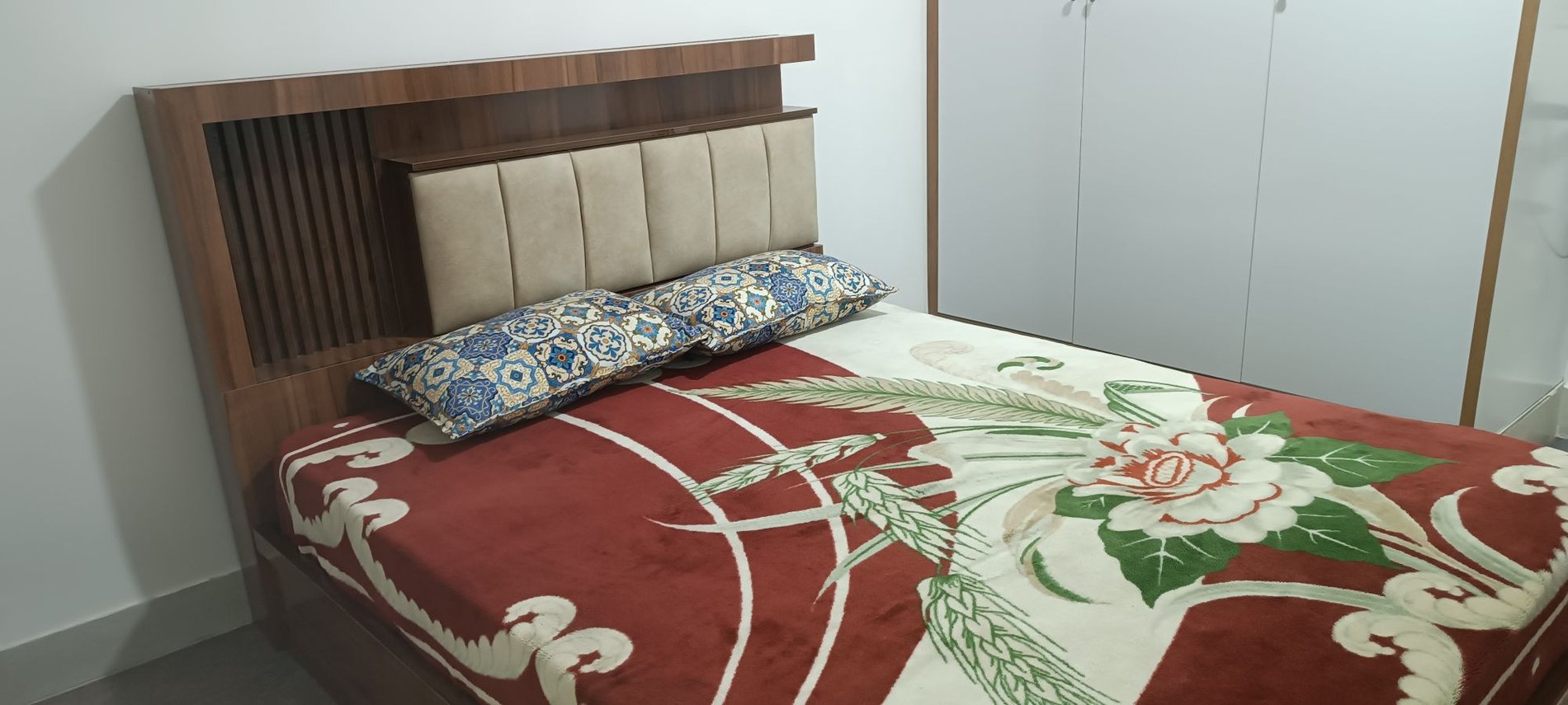 یک خوابه استخردار آبگرم الماس