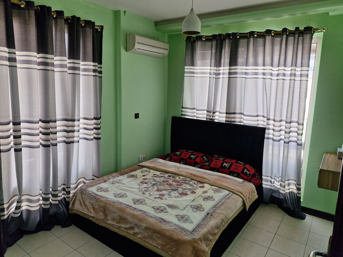 دوخوابه هیرمند شهرک صدف واحد 5