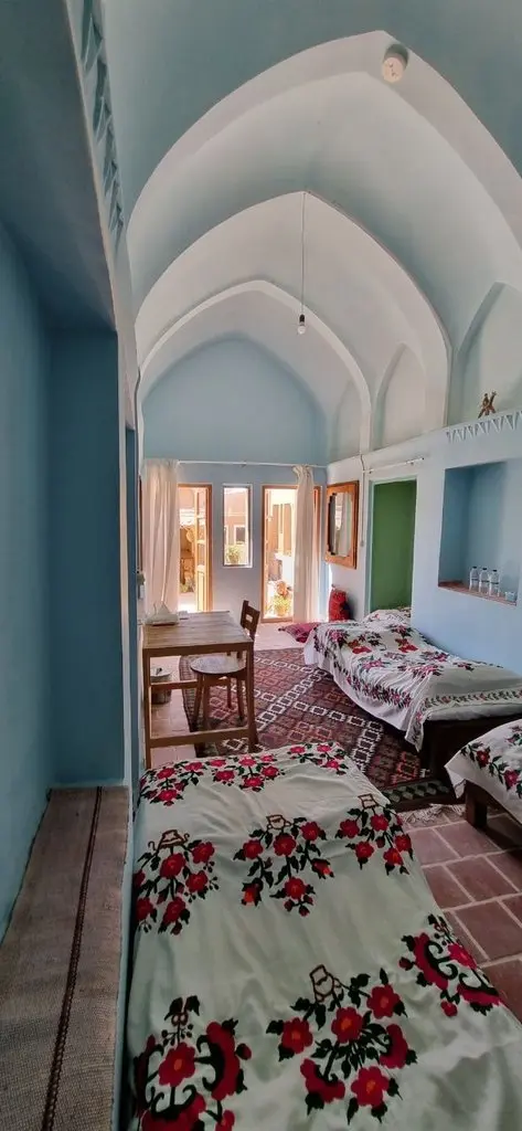 بوم گردی عروسک و اسباب بازی - واحد 3