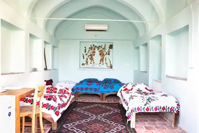 بومگردی خانه عروسک و اسباب بازی - واحد 7