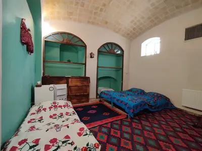 اقامتگاه سنتی عروسک و اسباب بازی - واحد 4