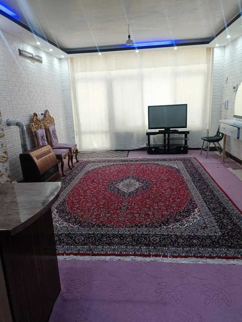 آپارتمان یک خوابه رادمهر 1