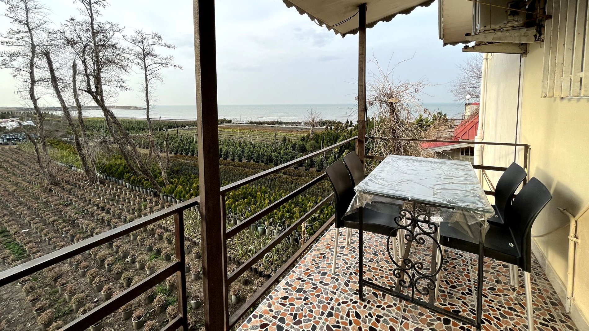 یک خوابه گلکده کنتیا