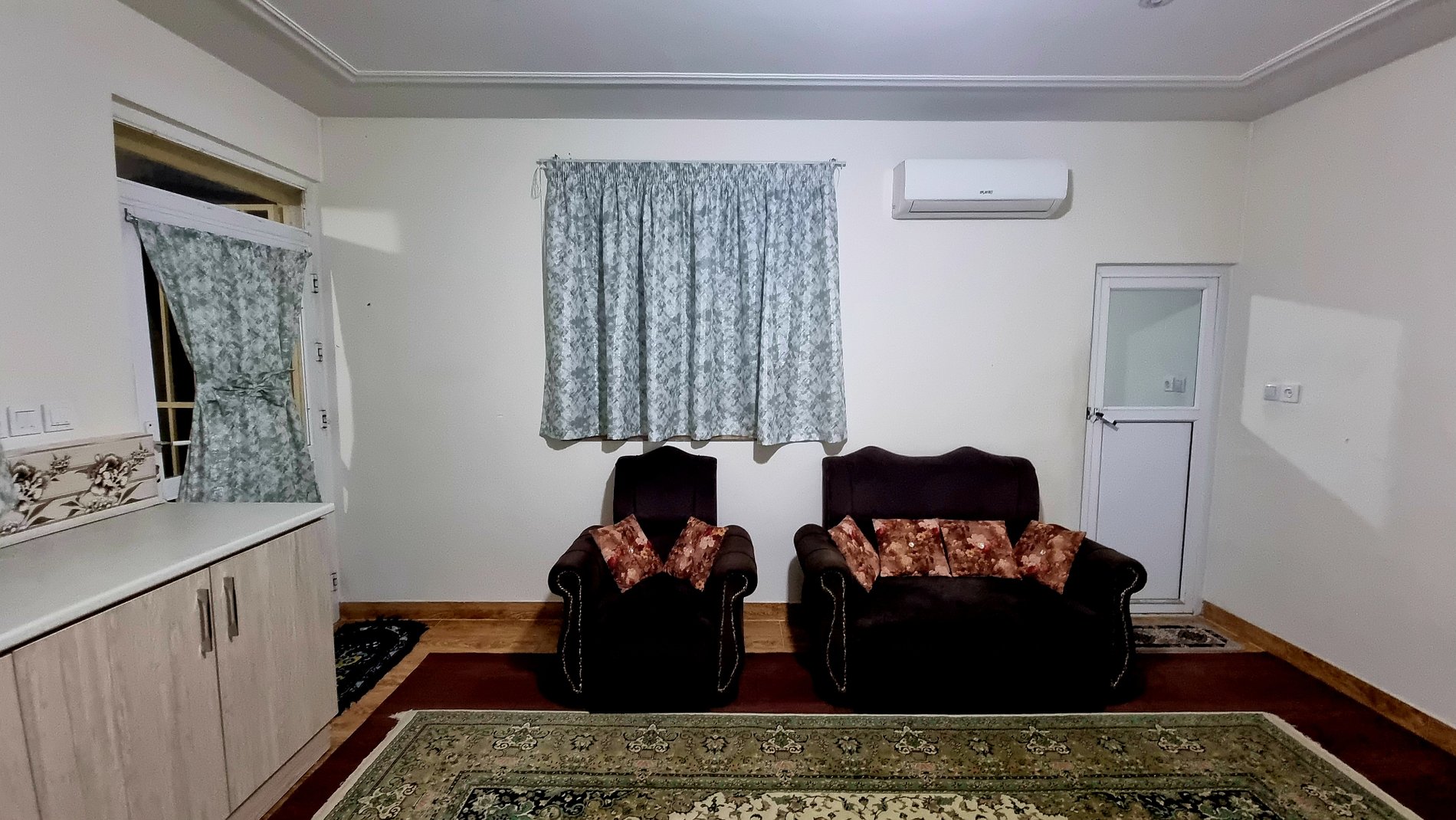 ویلا فلت سراوان