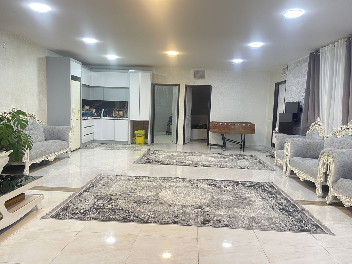 ویلا دوخوابه استخردار باغ یگانه