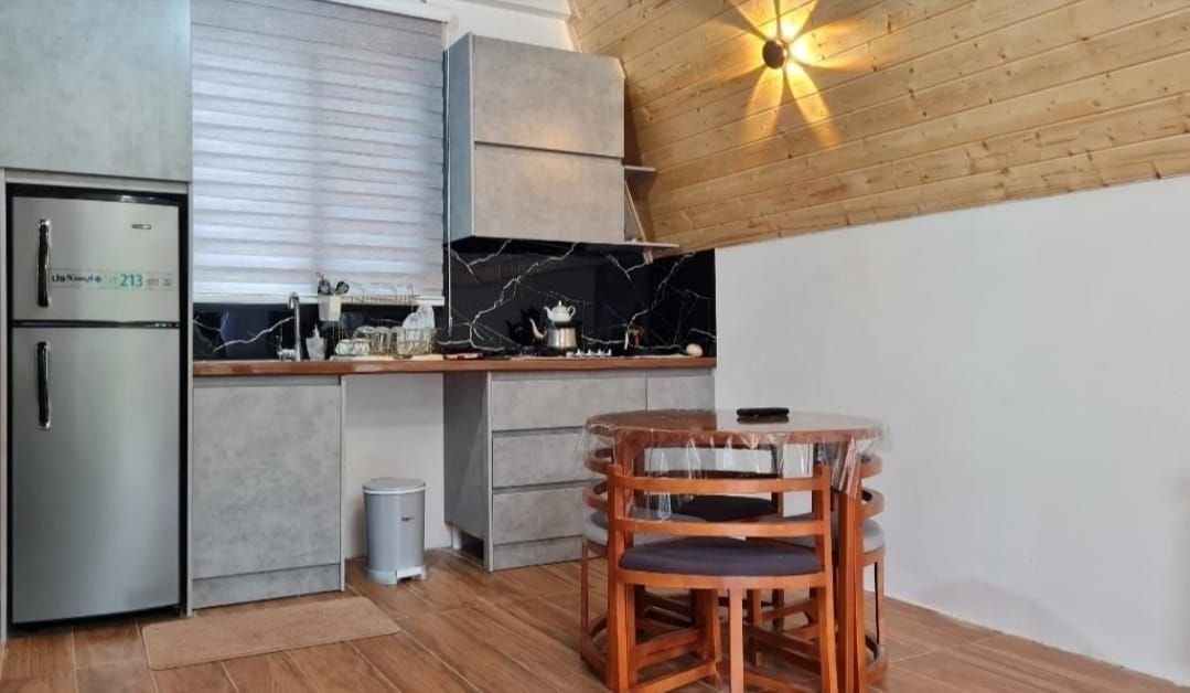 دوخوابه سوئیسی توسکا 1