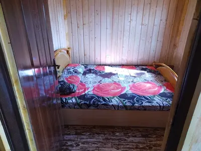 کلبه یک خوابه چوبی احمدزاده