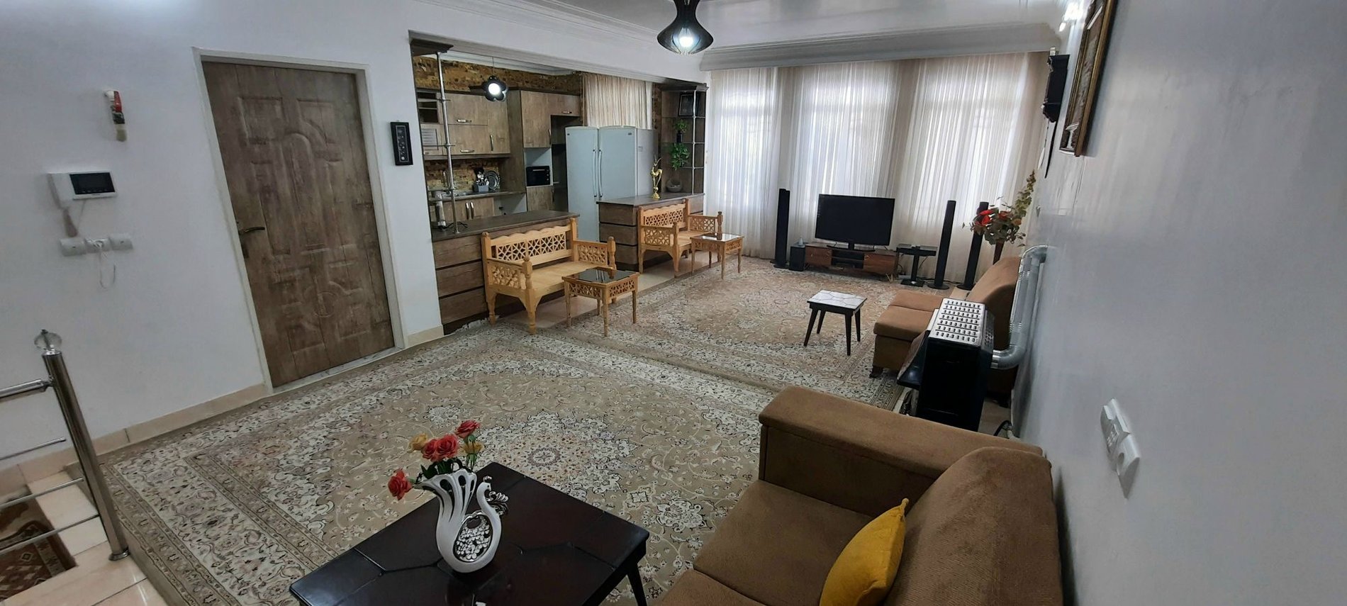 آپارتمان دوخوابه خاتون 6 - پذیرایی