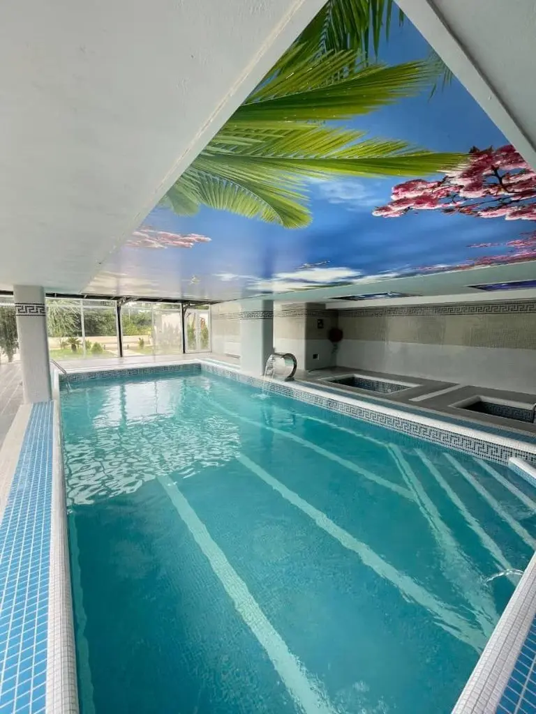 ویلا چهارخوابه استخردار چهارفصل ورساچه