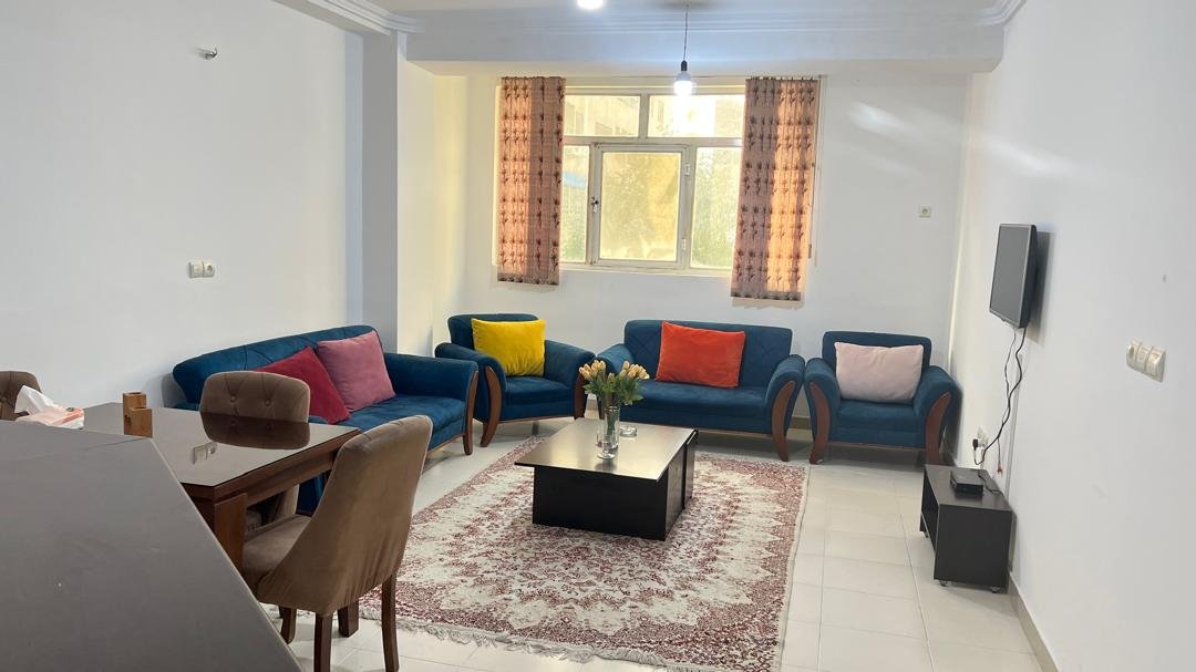 آپارتمان یک خوابه صدای باران