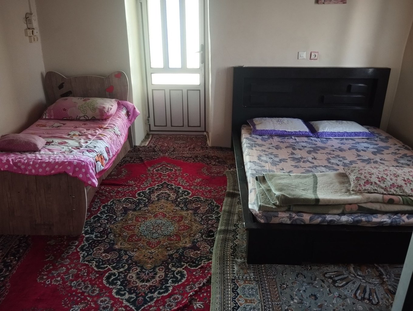 یک خوابه خانه نیلی