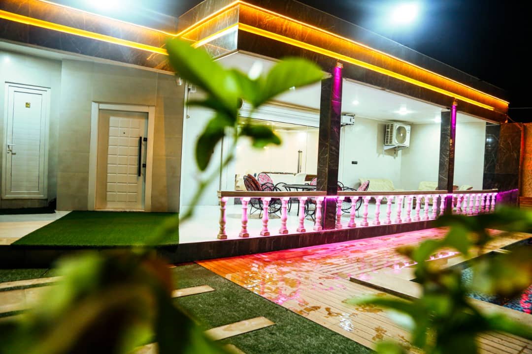 ویلا دوخوابه استخردار آبگرم روشن