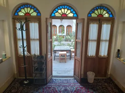 اقامتگاه سنتی سرای امیر - واحد دابل حیاط
