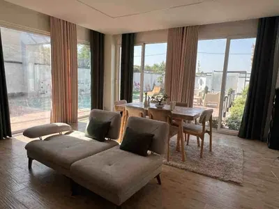 ویلا دوخوابه استخردار آبگرم الماس نور