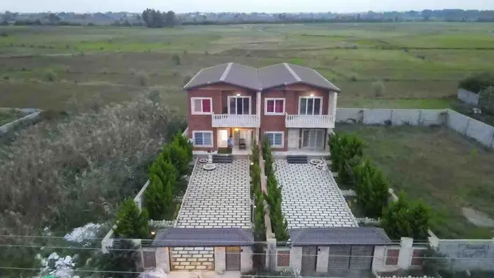 ویلا چهارخوابه استخردار  آبگرم دوبلکس شالیزار - انتخاب عنوان تصویر