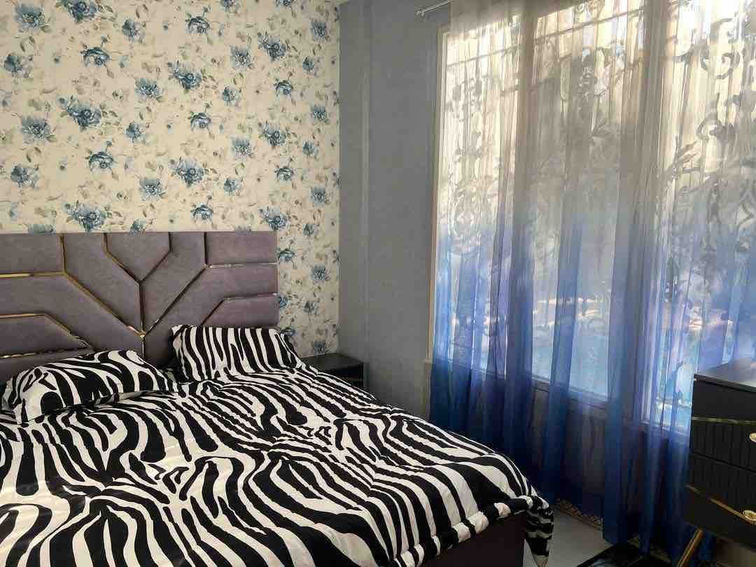 دوخوابه استخردار آبگرم پاییزه 1