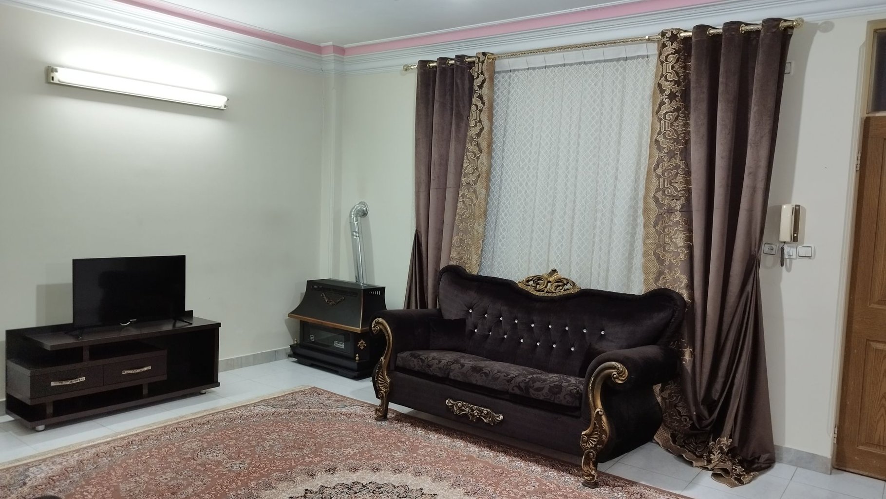 آپارتمان دوخوابه توشیبا بیانی