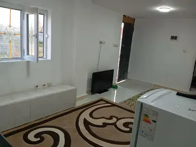 سوئیت یک خوابه صداقت 1