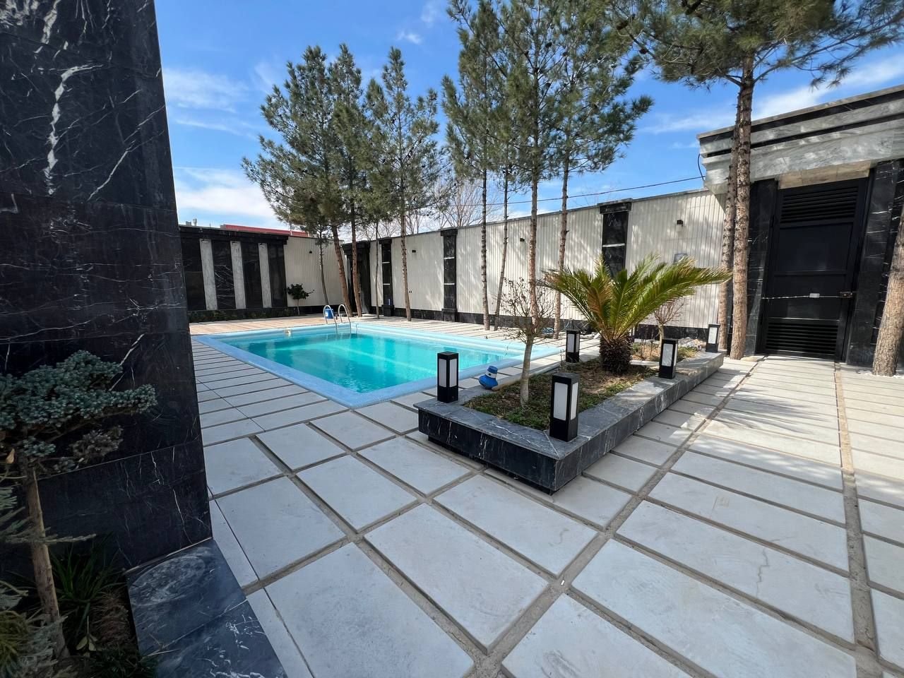 ویلا دوخوابه استخردار آبگرم اسکار