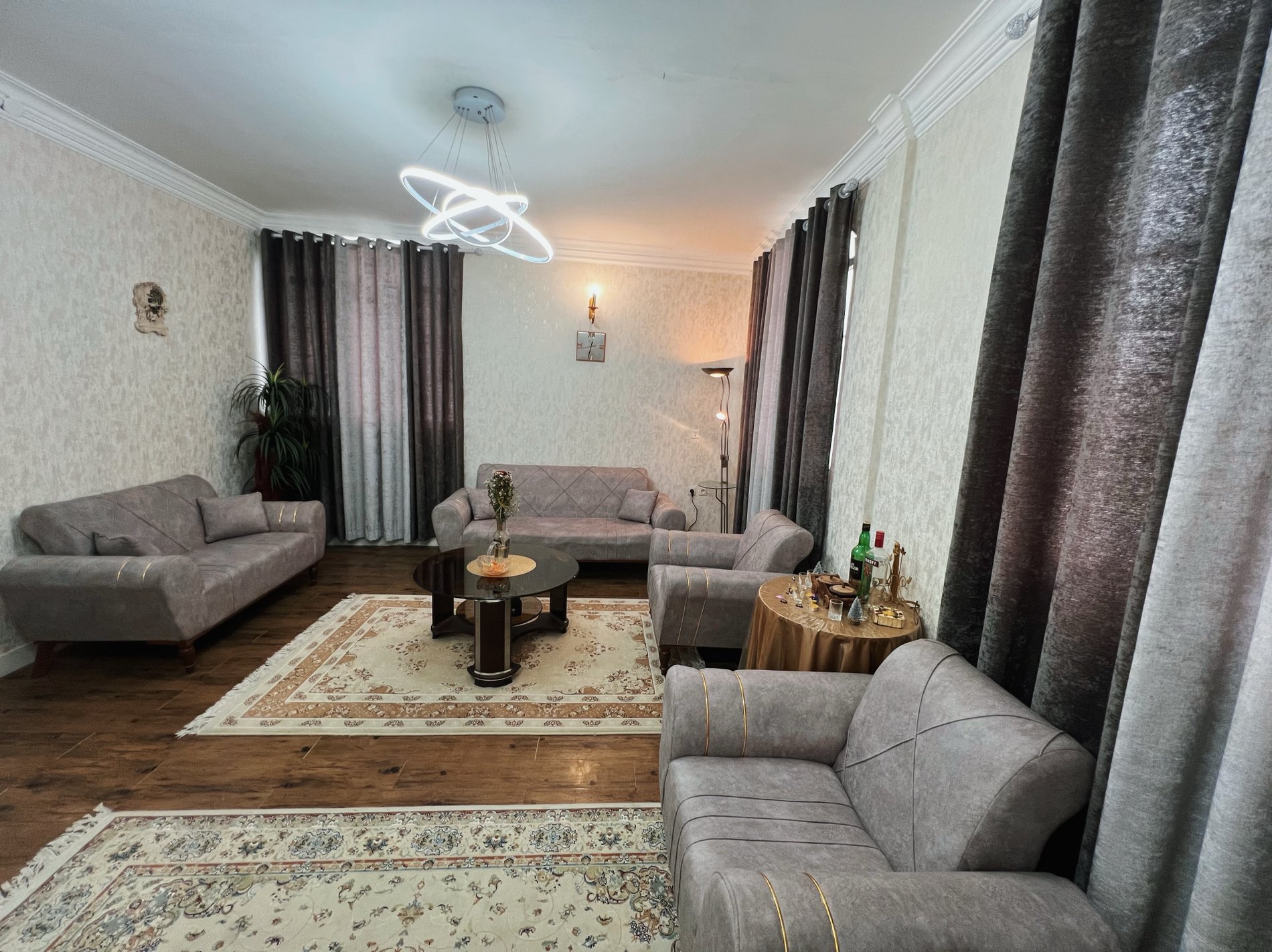 آپارتمان یک خوابه آسمان میدان سپاه