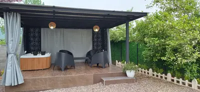 کلبه یک خوابه سوئیسی پندار