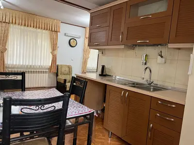 آپارتمان یک خوابه دیزین اسنو